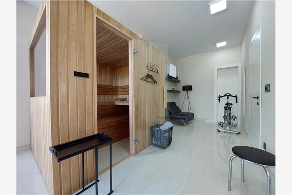 House K1, for 10 persons