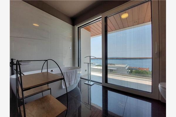 House K1, for 10 persons