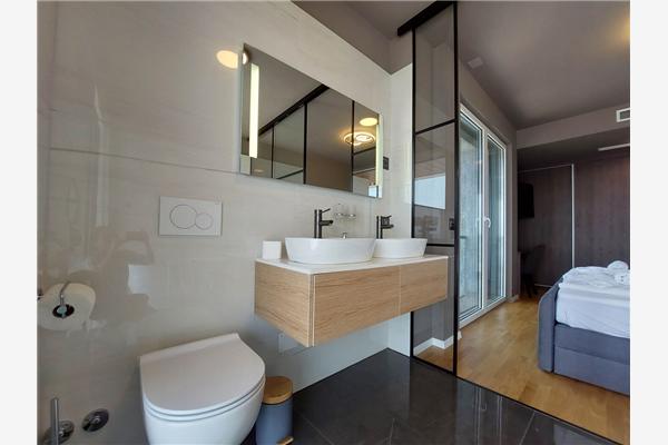 House K1, for 10 persons