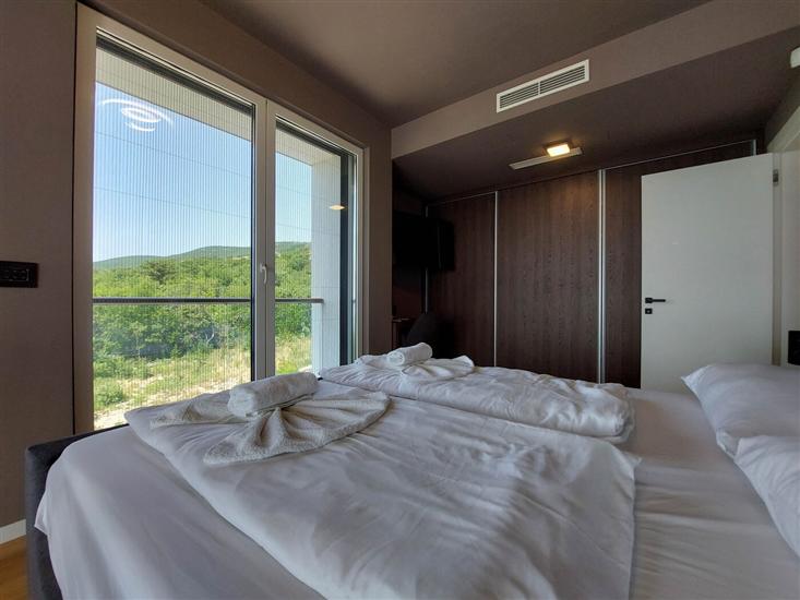 House K1, for 10 persons