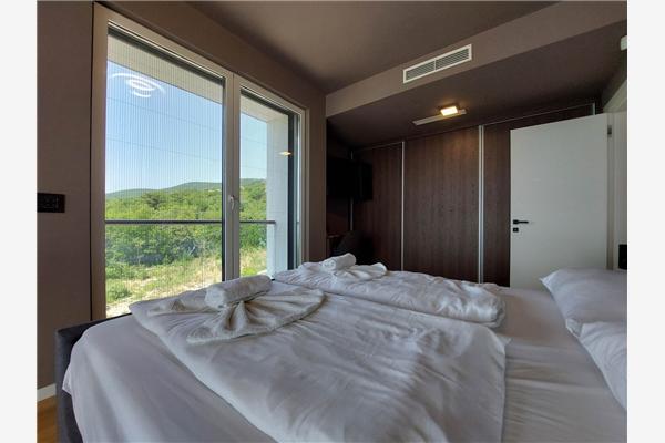 House K1, for 10 persons