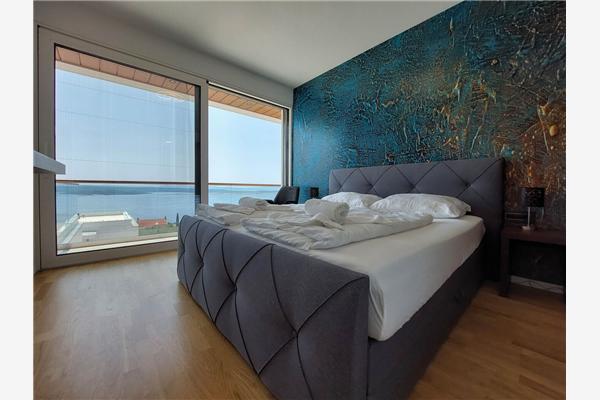 House K1, for 10 persons