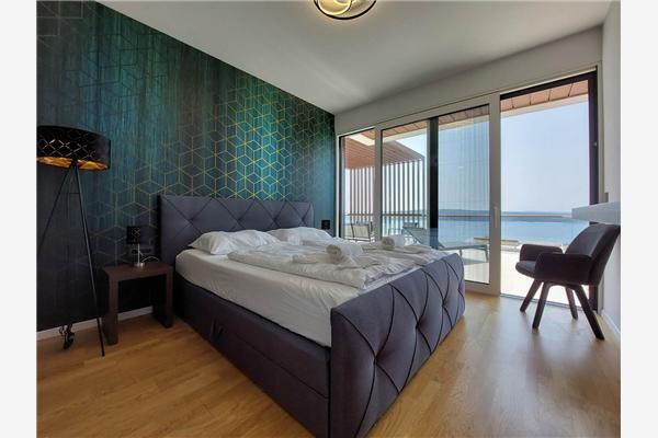 House K1, for 10 persons