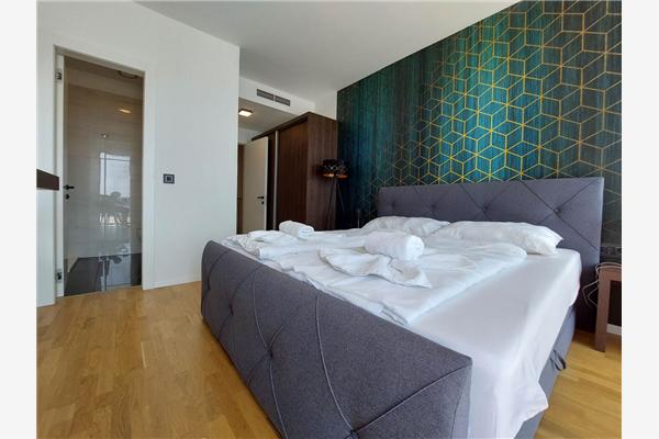 House K1, for 10 persons