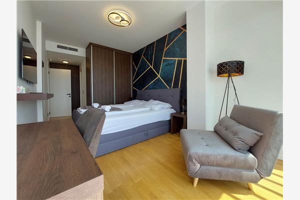 House K1, for 10 persons