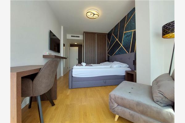 House K1, for 10 persons