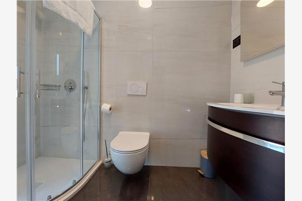 House K1, for 10 persons