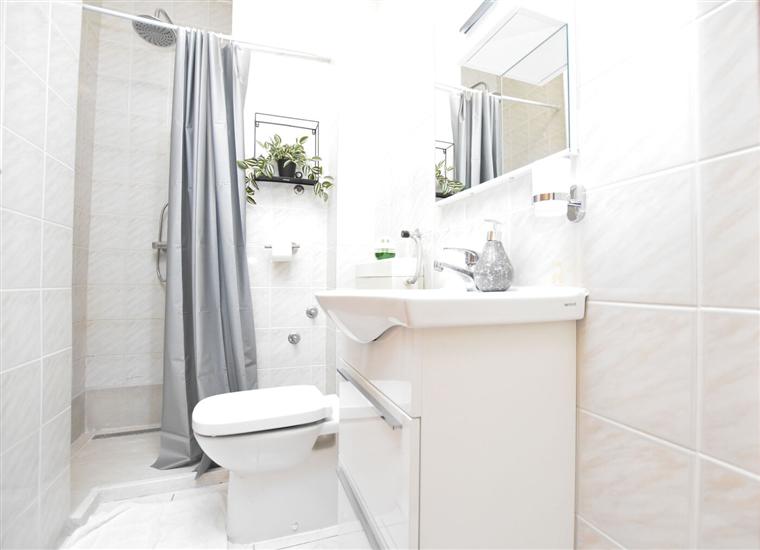 Apartment A1, for 8 persons