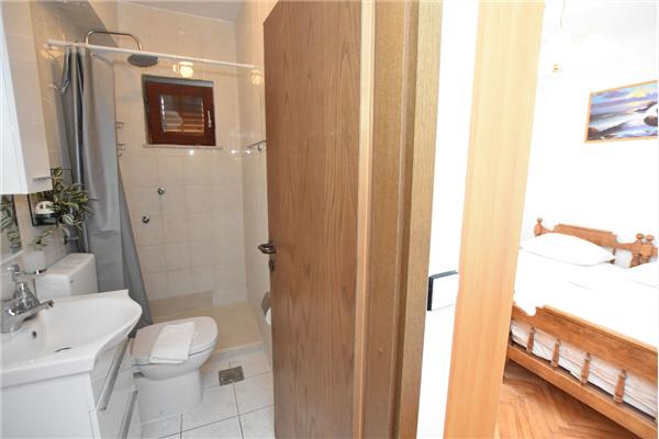 Apartment A1, for 8 persons