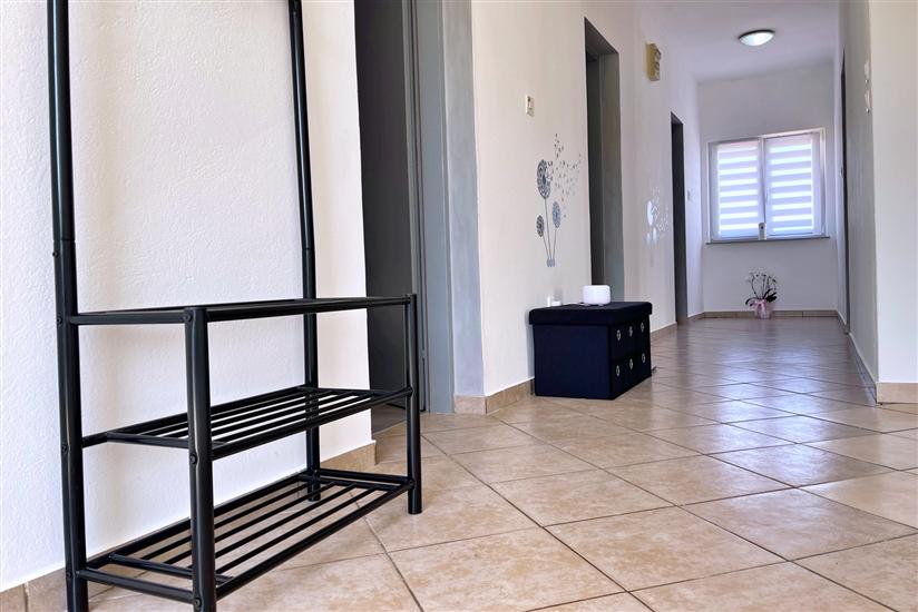 Apartment A1, for 6 persons