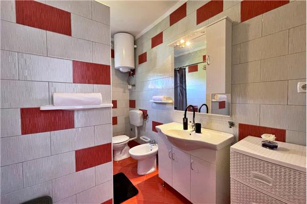 Apartment A1, for 6 persons