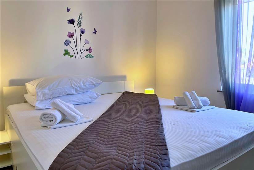 Apartment A1, for 6 persons