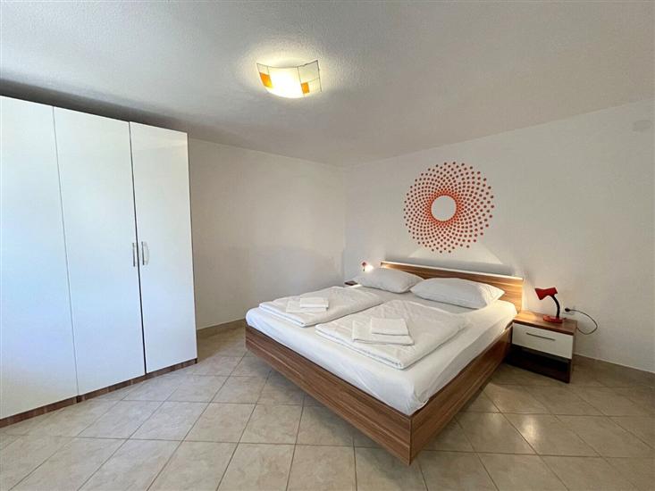 Apartment A2, for 3 persons