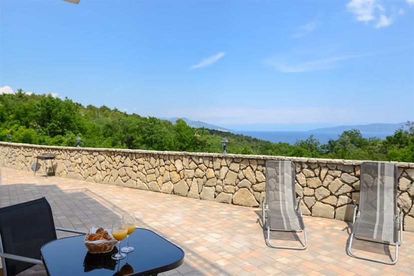 Apartment A9, for 2 persons