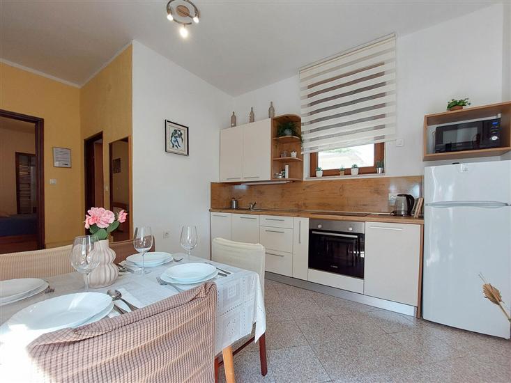 Apartment A2, for 4 persons