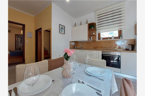 Apartment A2, for 4 persons