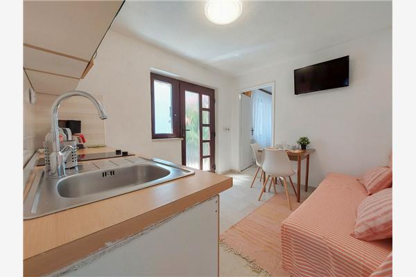 Apartment A4, for 3 persons