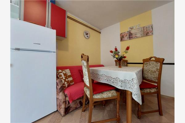 Apartment A1, for 3 persons