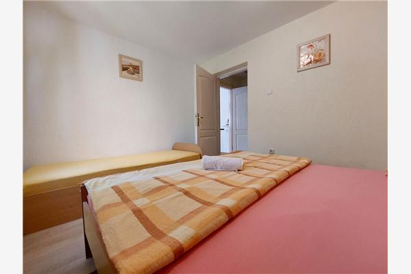 Apartment A1, for 3 persons