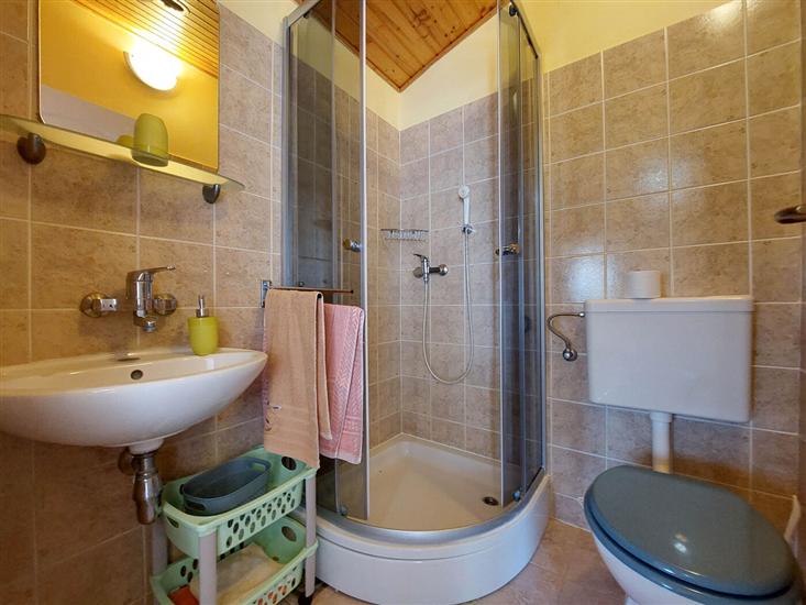 Apartment A2, for 6 persons