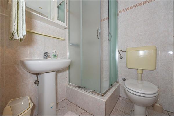 Apartment A2, for 5 persons