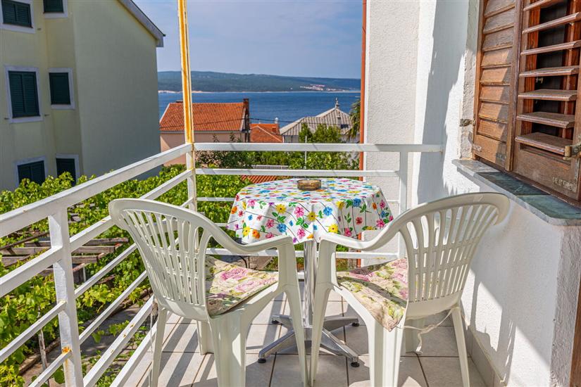 Apartment A2, for 5 persons