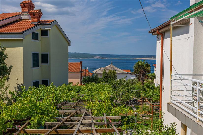 Apartment A2, for 5 persons