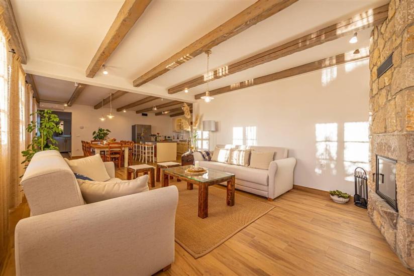 House K1, for 10 persons