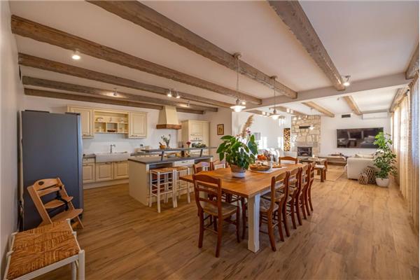 House K1, for 10 persons