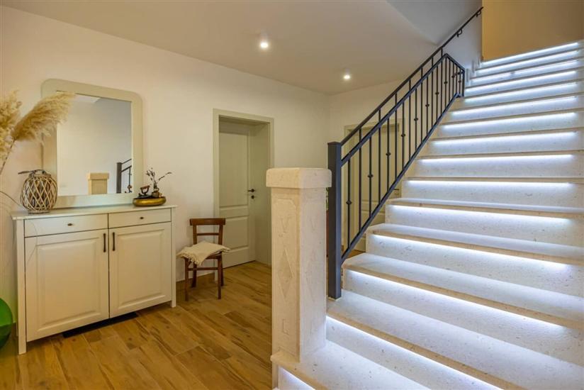 House K1, for 10 persons