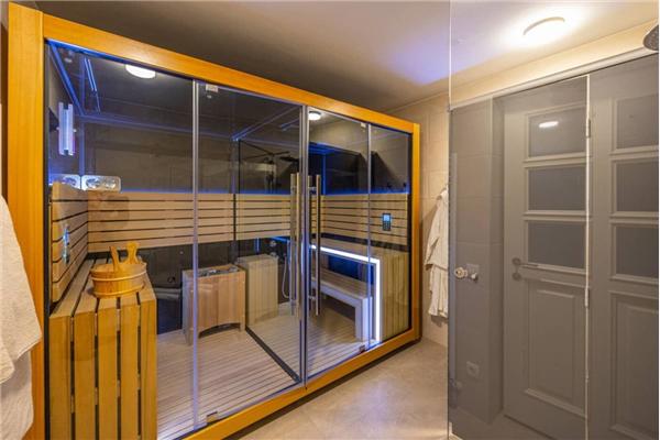 House K1, for 10 persons