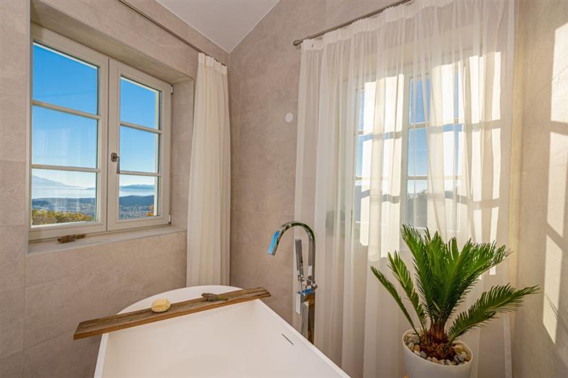 House K1, for 10 persons