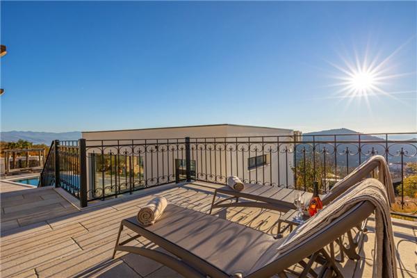 House K1, for 10 persons