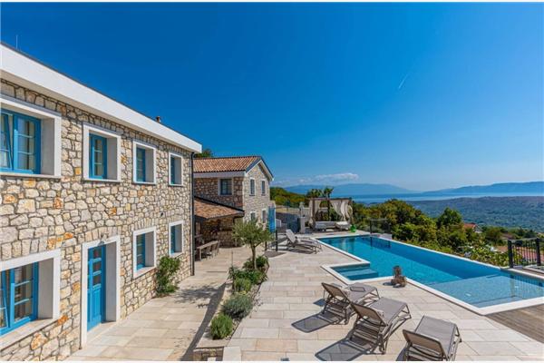 House K1, for 10 persons