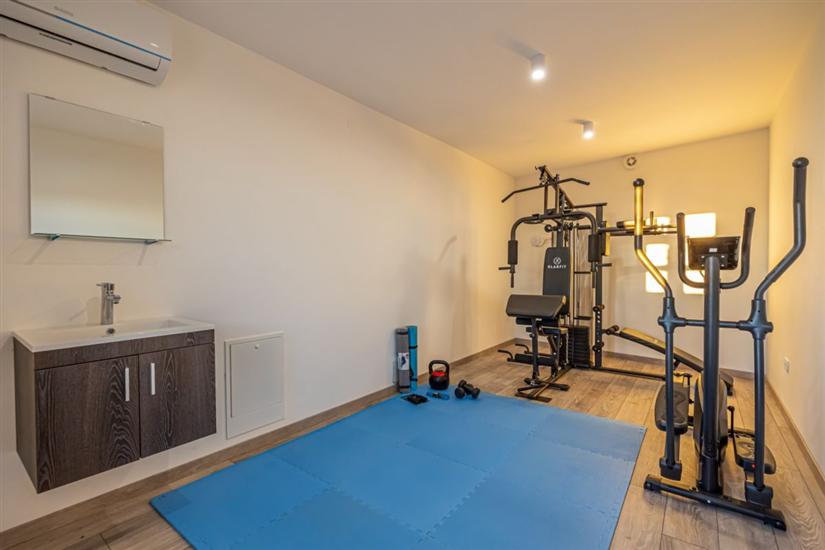 House K1, for 10 persons