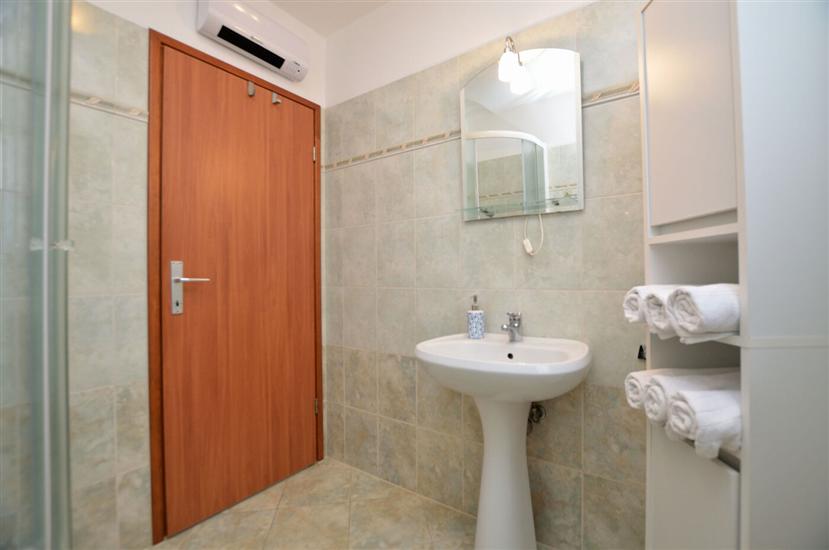 House K1, for 6 persons