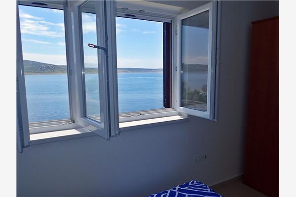 Apartment A1, for 5 persons