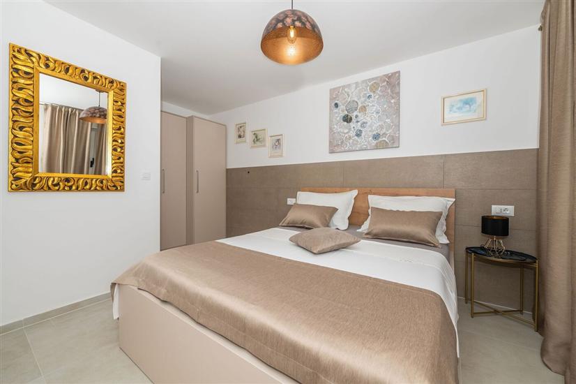 House K1, for 7 persons