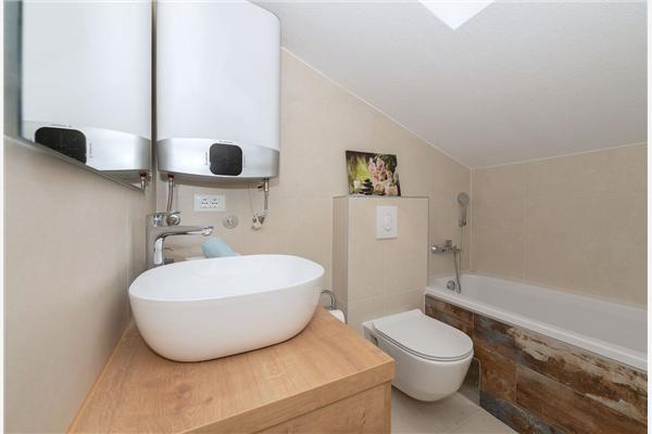 House K1, for 7 persons