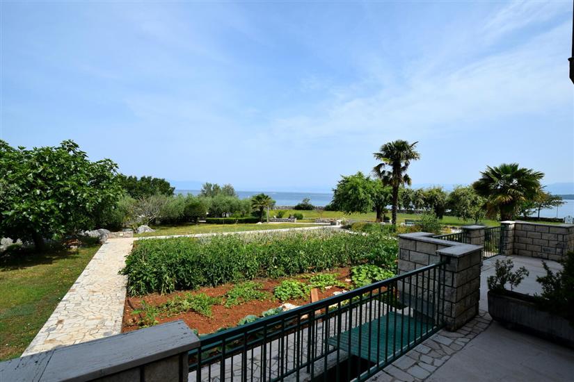 Apartment A2, for 2 persons