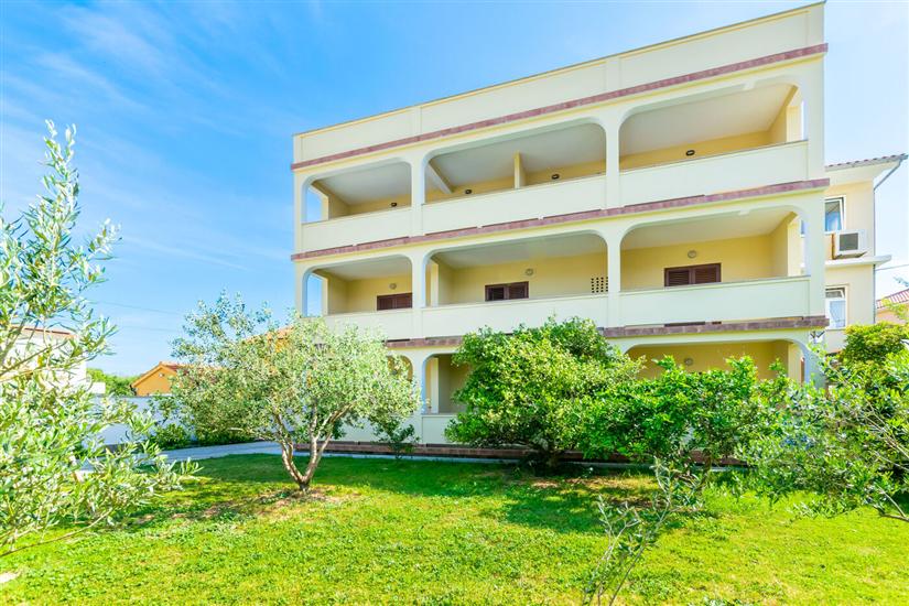 Apartments Ivan i Marija