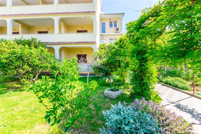 Apartments Ivan i Marija