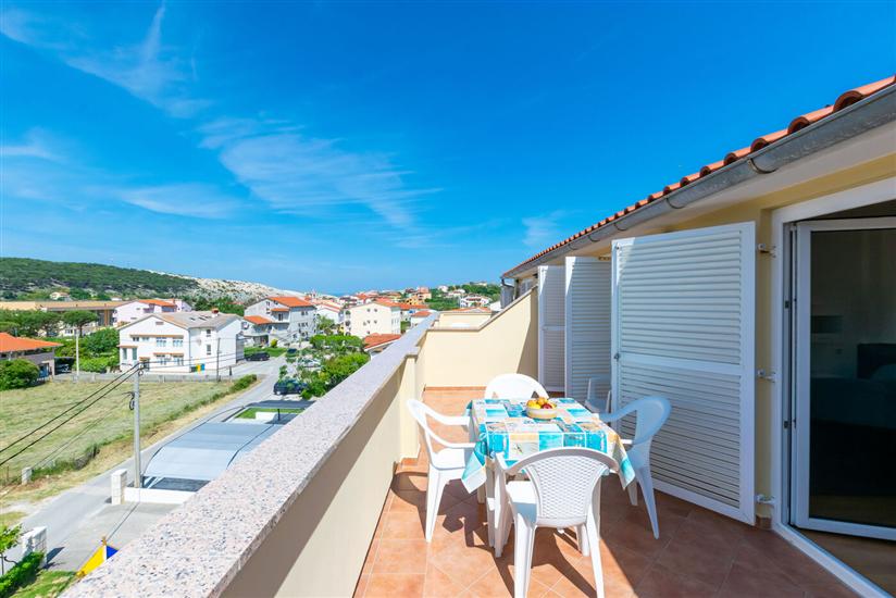 Apartment A1, for 4 persons