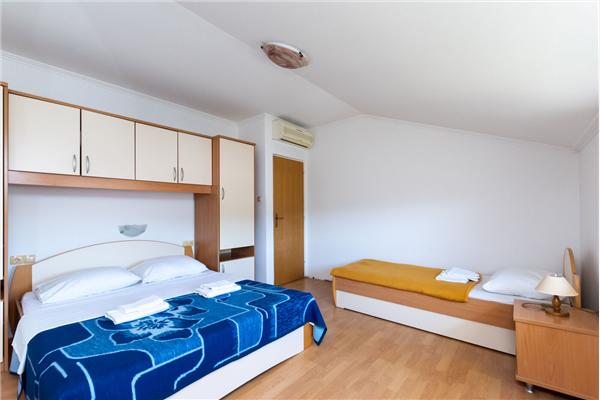 Apartment A1, for 4 persons