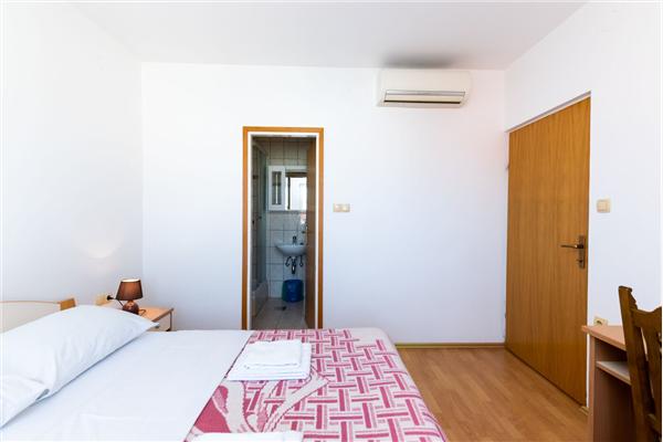 Apartment A3, for 6 persons
