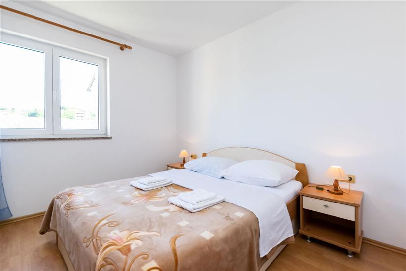 Apartment A4, for 8 persons