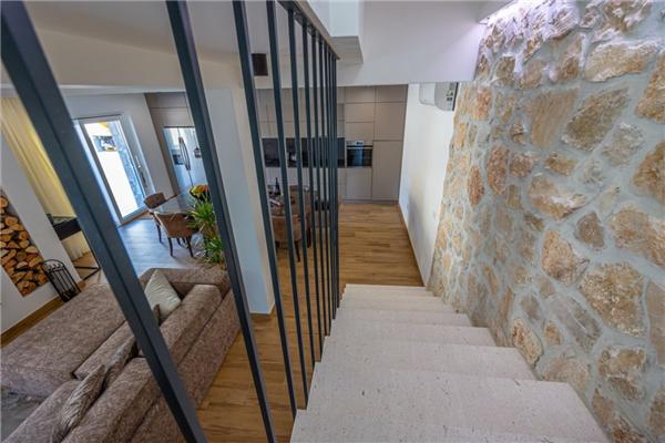 House K1, for 10 persons