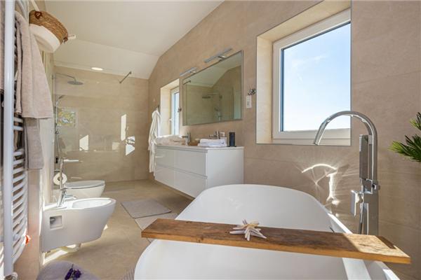 House K1, for 10 persons