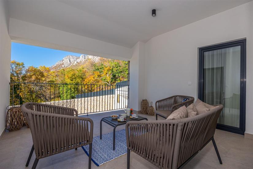 House K1, for 10 persons