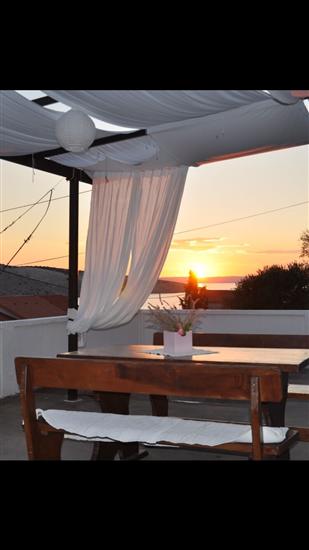 Apartment A2, for 5 persons